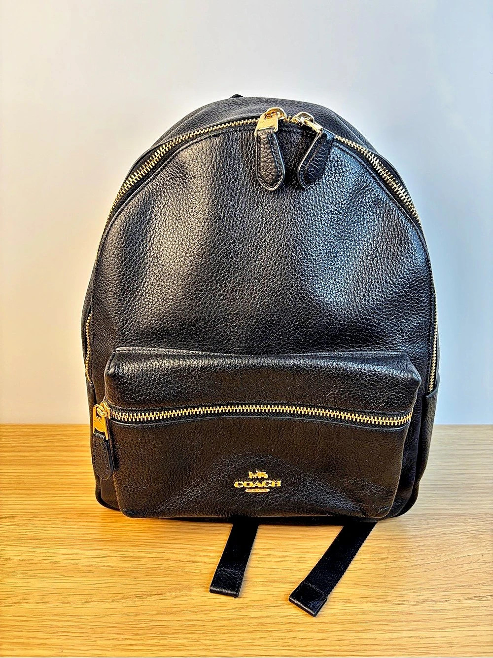 Coach Charlie Medium Black Pebbled Leather Backpack F30550 LIKE NEW!